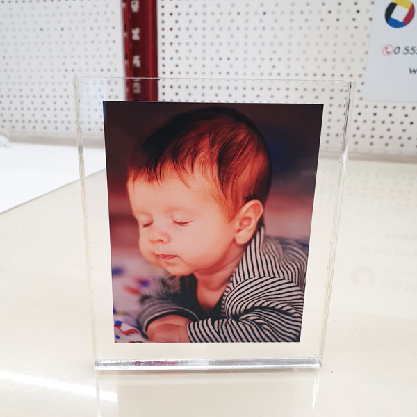 Fotoğraf Baskılı Akrilik Pleksi Kare Çerçeve 11,5X14Cm görsel